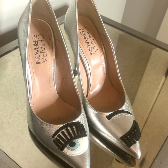 Chiara Ferragni Silver Heels - Picture 3 of 3